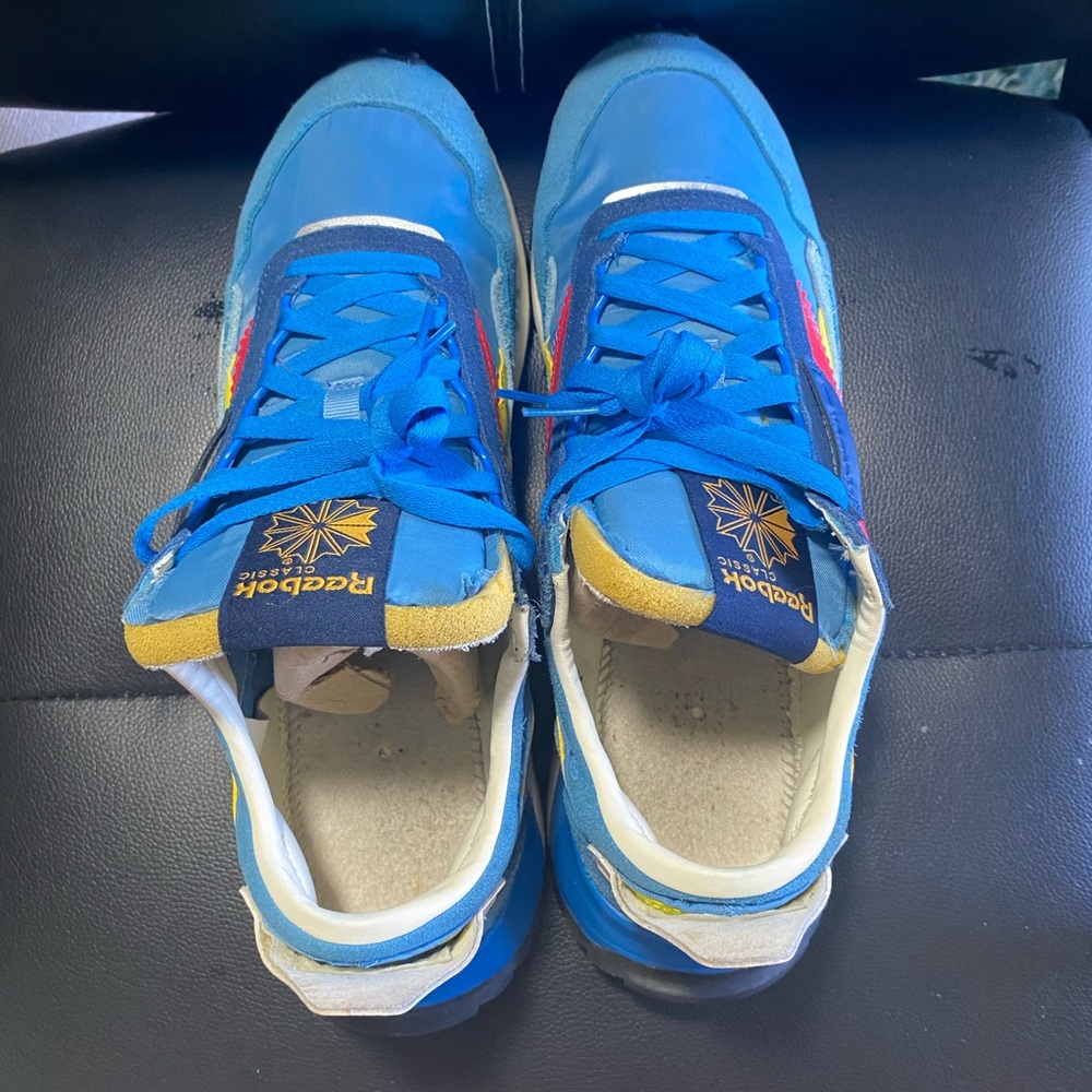 Reebok Classic Leather Legacy Sneakers Blue Red and Yellow Accents Size 11.5 - Picture 10 of 12